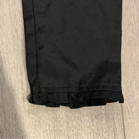 BESS Long Sleeve Ruffle Top size Small - Picture 6 of 8